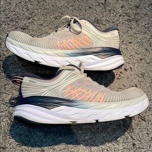 Hoka bondi 7